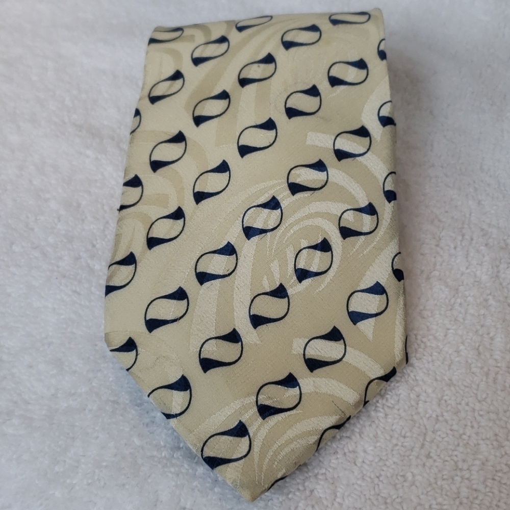 - Vito Rofolo tie